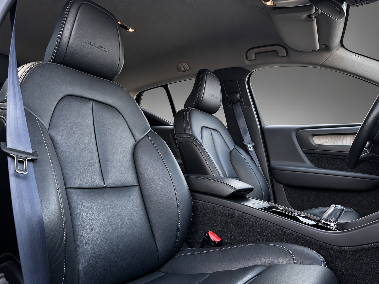 Volvo XC40 2019, bild 7/10