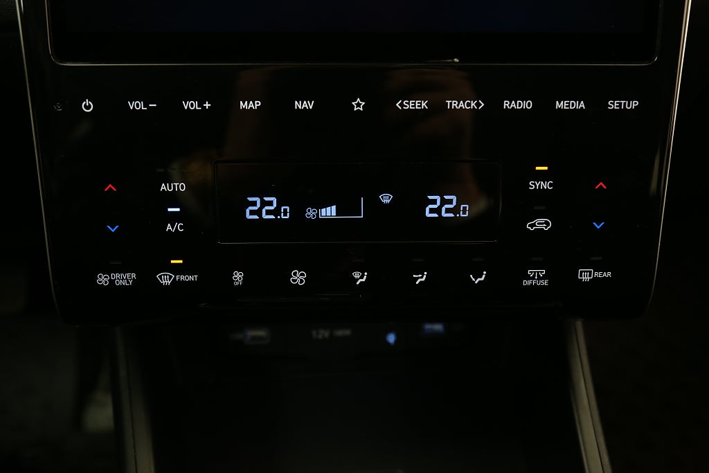 Hyundai Tucson 1,6T-GDi Hybrid 230hk 6AT 2WD Essential Motorvärmare 2021