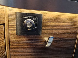 Husbil-integrerad Laika Ecovip H 4109 25 av 31