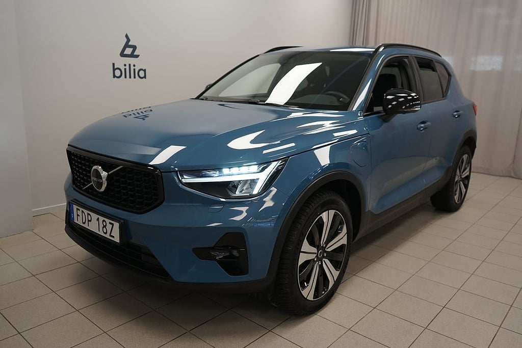 Volvo XC40 Recharge T4 Plus Dark | 360 kamera | HarmanKardo...