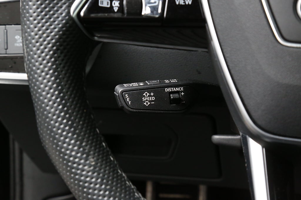 Audi A6 Avant 55 TFSI e Quattro S Tronic S-Line Dragkrok 2022