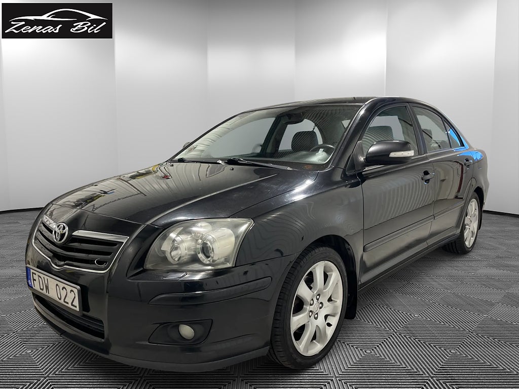 Toyota Avensis Sedan Automat D-4 VVT-i