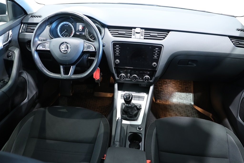 Skoda Octavia 2020, kuva 7/48