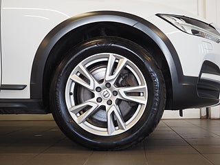 Kombi Volvo V90 Cross Country 8 av 20