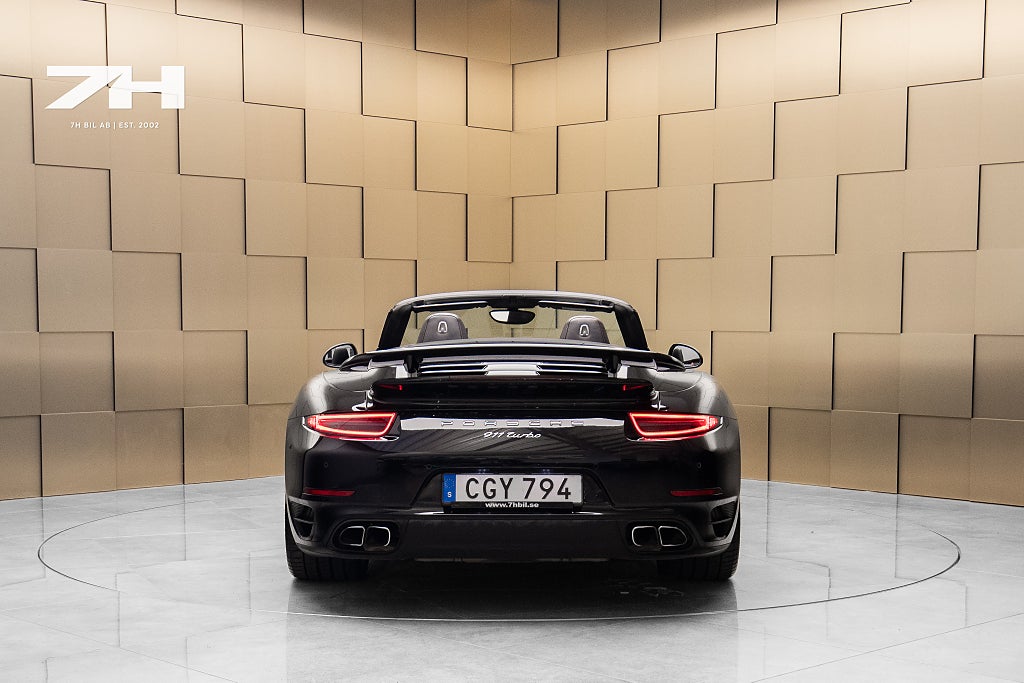 Porsche 911 Turbo Cabriolet / Sv.såld / Chrono / Farthållare