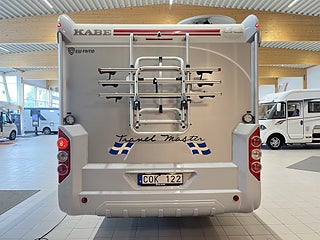 Husbil-halvintegrerad Kabe TM 880 LB 4 av 26