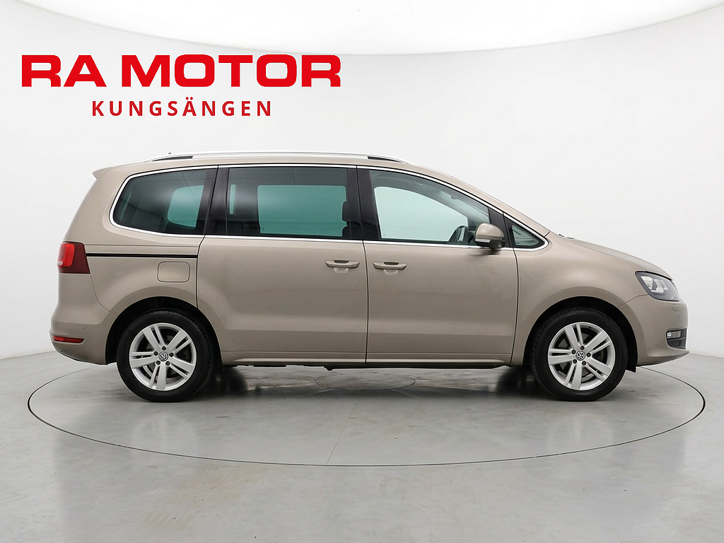 Volkswagen Sharan 2.0 TDI 150hk 4Motion 6-sits | Drag | Pano | Kamera | 2016