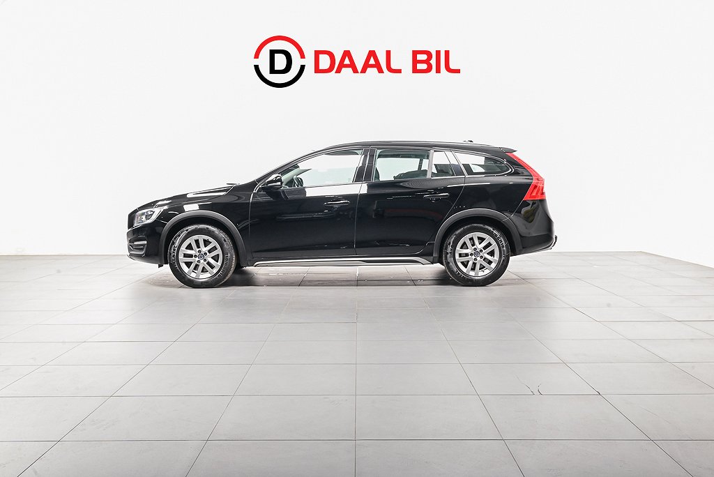 Volvo V60 Cross Country T5 245HK MOMENTUM VOC HIGH PER. DRAG