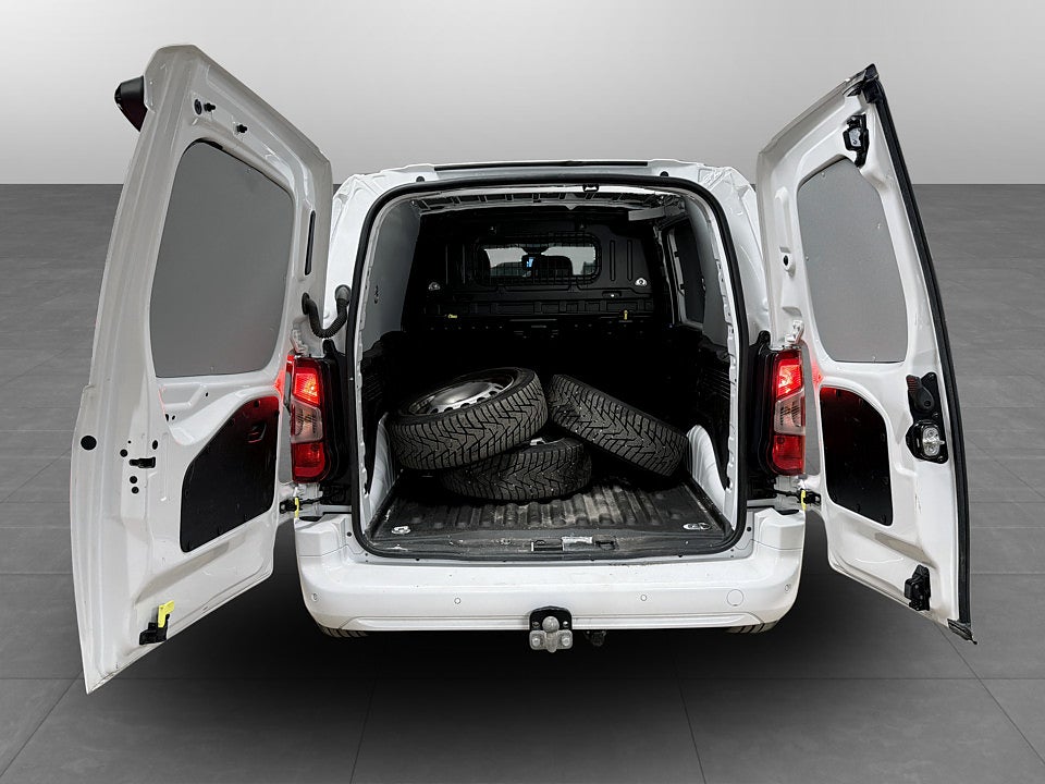 Bild på Peugeot Partner PRO+ 1.5 BHDi 130hk Aut L1 B-KAMERA DRAG