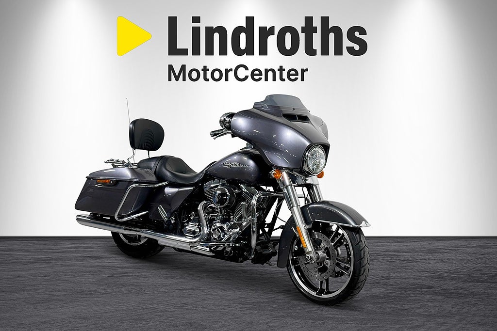 Harley-Davidson Street Glide Twin Cam 