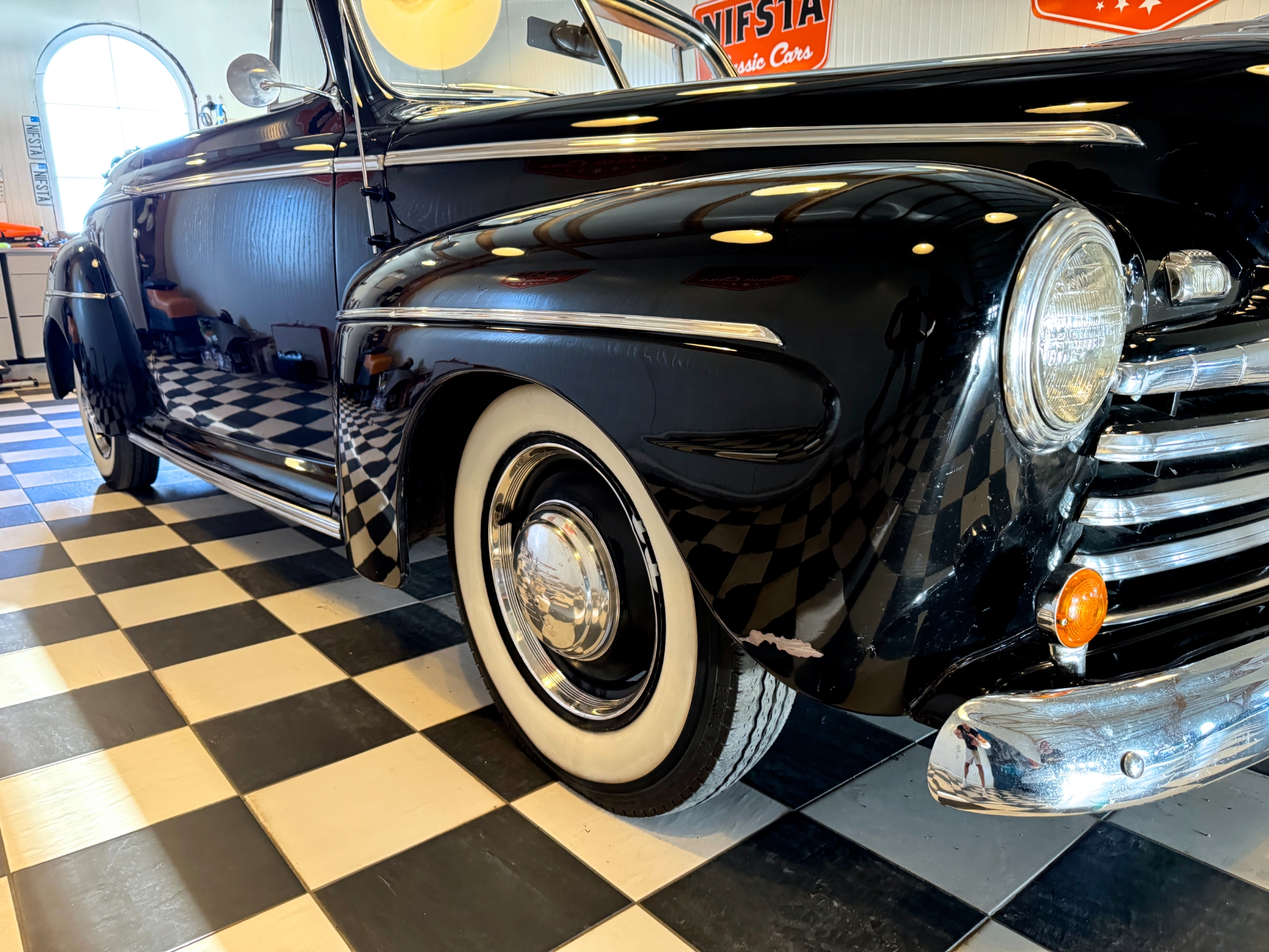 Ford Super Deluxe Convertible / 100hk 1946, bild 6/67