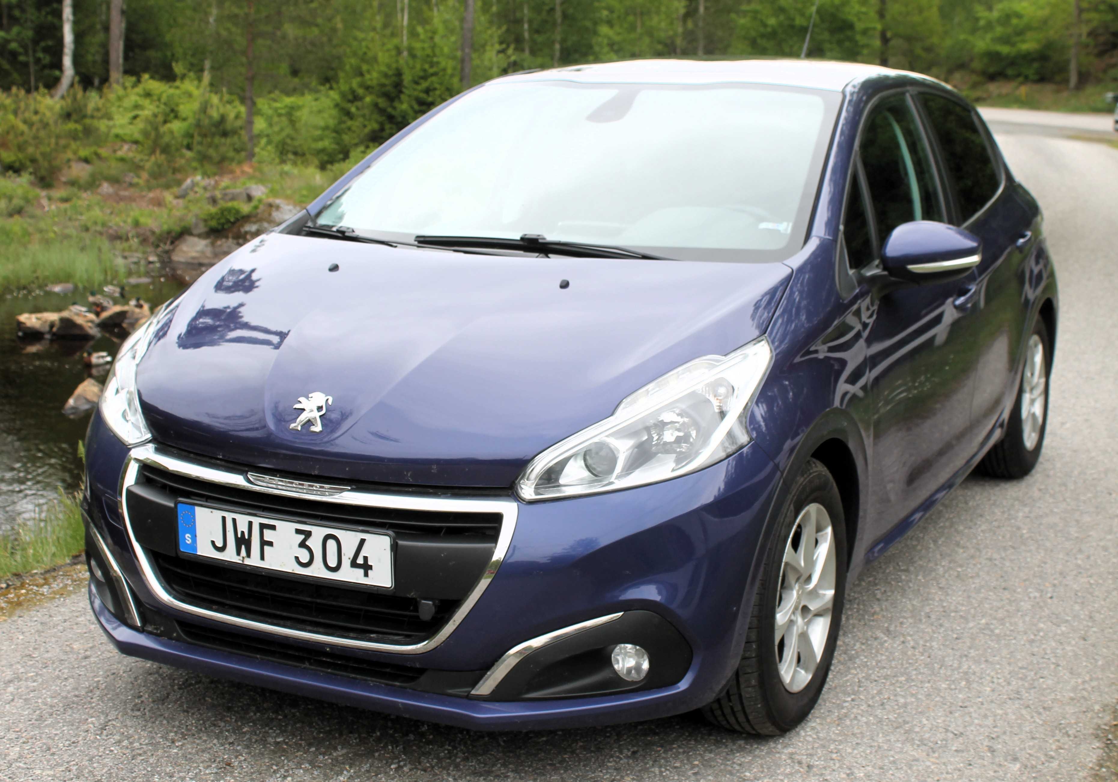 Peugeot 208