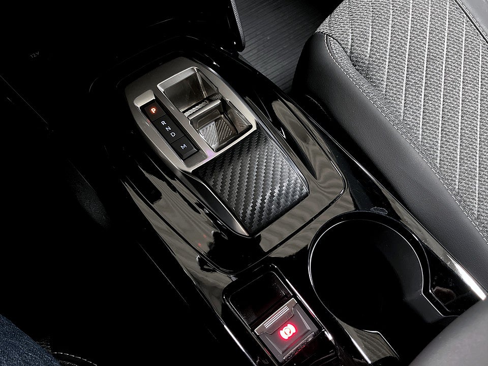 Bild på Peugeot 2008 Allure 1.2 PT 130hk Aut B-KAMERA CARPLAY