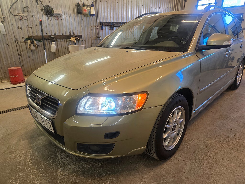 Volvo V50 1.8 Flexifuel Momentum Euro 4