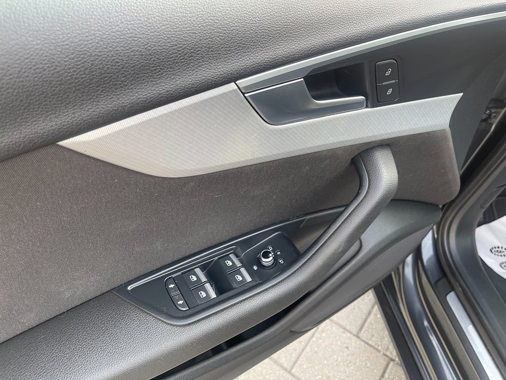 Audi A4 Avant 2.0 TDI quattro S Tronic Proline 190 hk