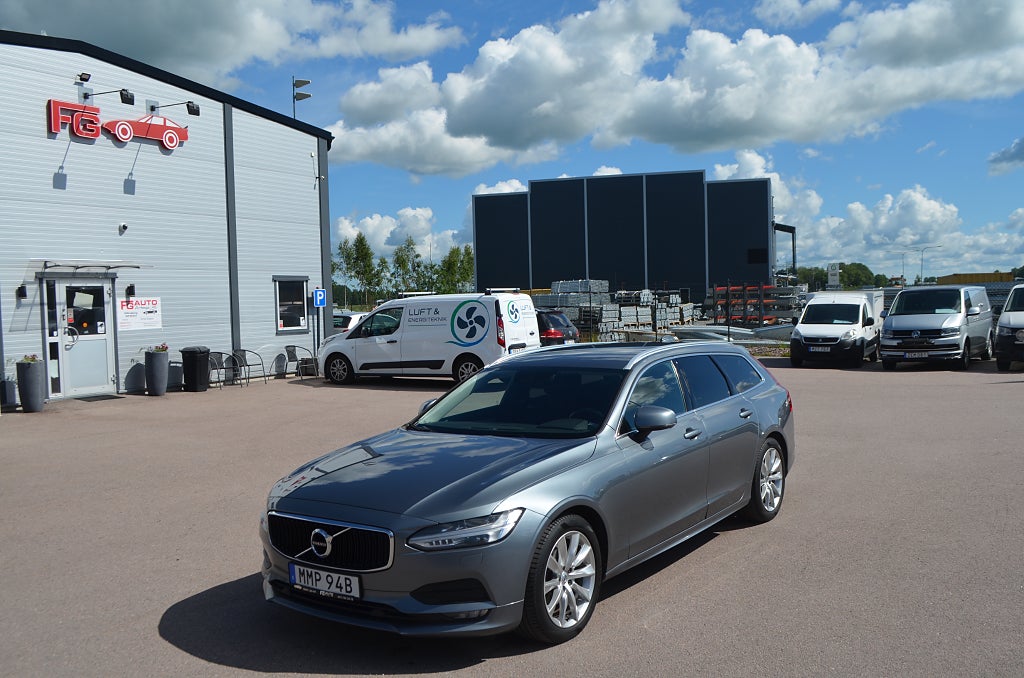 Volvo V90 D4 Momentum Advanced SE 190 hk VOC Drag Euro 6 *3.45%*
