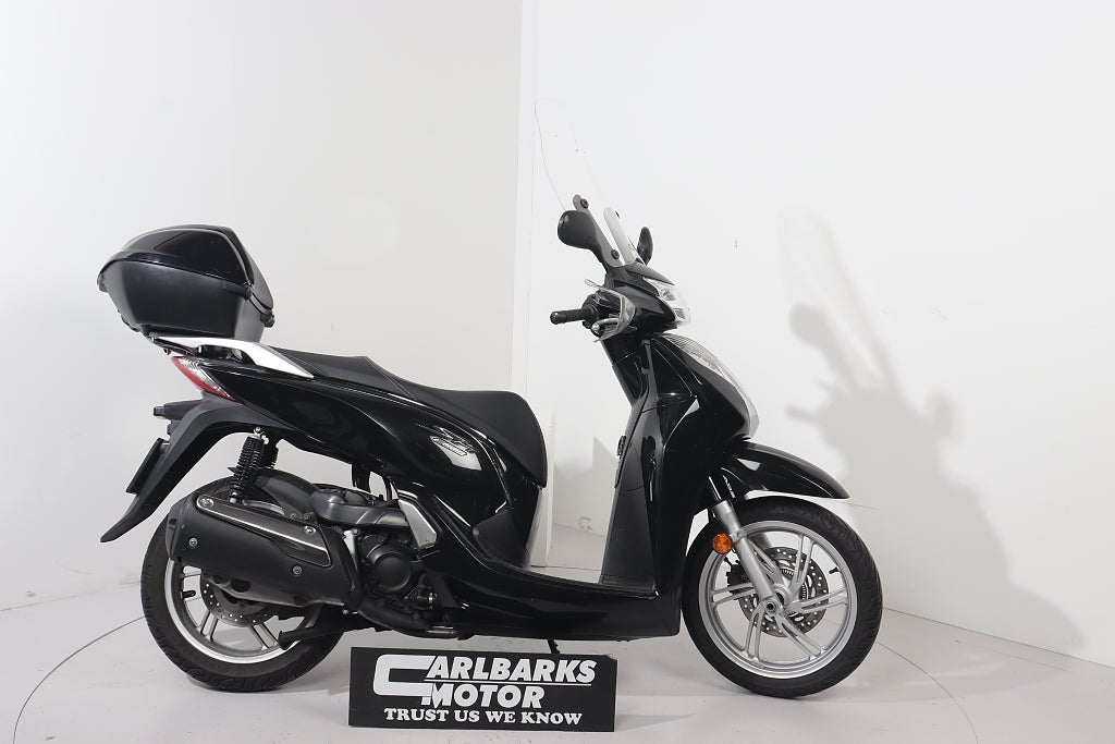 Honda SH 300A 