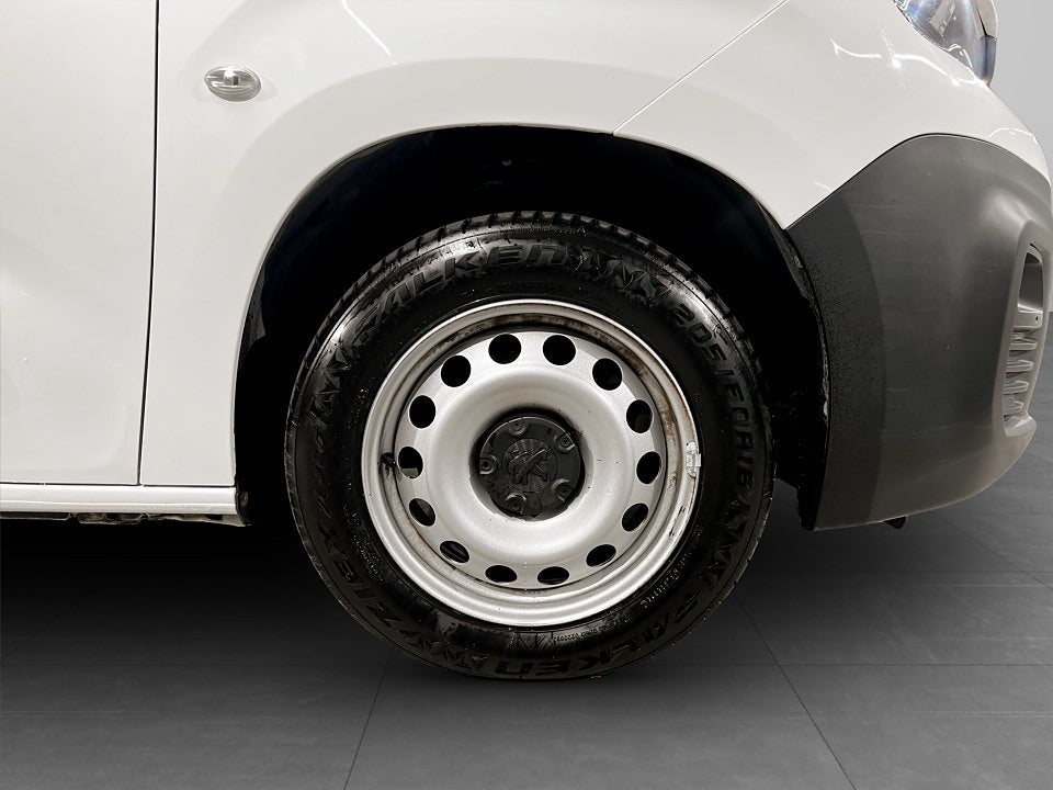 Bild på Peugeot Partner Inbusiness 1.5 BHDi 130hk Aut L1  VÄRMARE DRAG