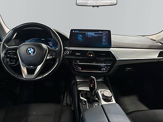 BMW 530e Touring Steptronic 360-kam Navi Psens S&V-däck H/K