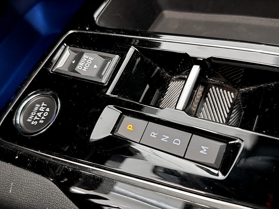 Bild på Peugeot 5008 GT 1.2 PT 130hk Aut 7-SITS B-KAMERA CARPLAY