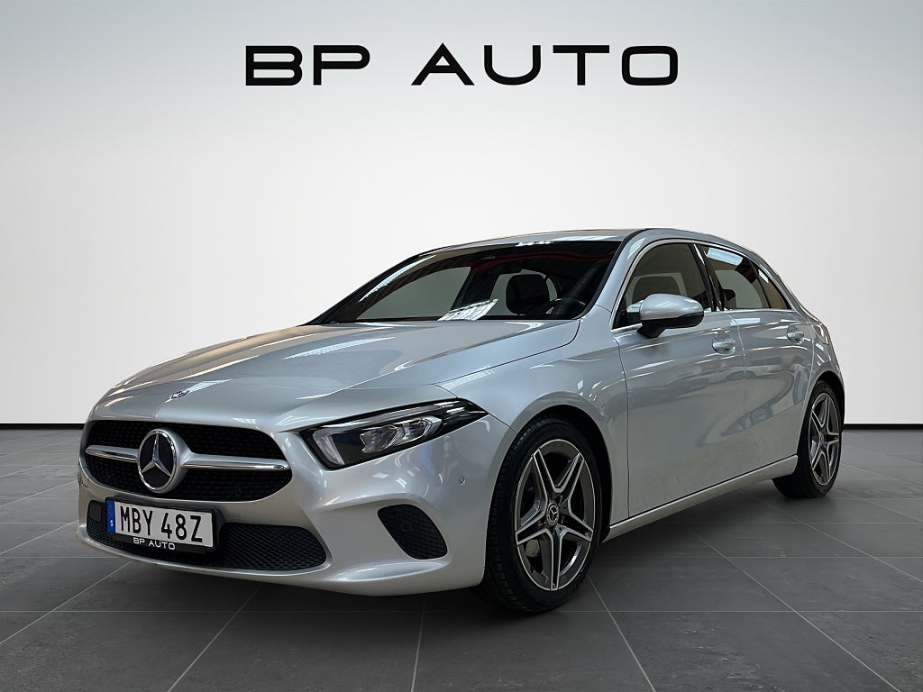 Mercedes-Benz A 180d 7G-DCT Progressive Line Kamera Navigation Nyservad