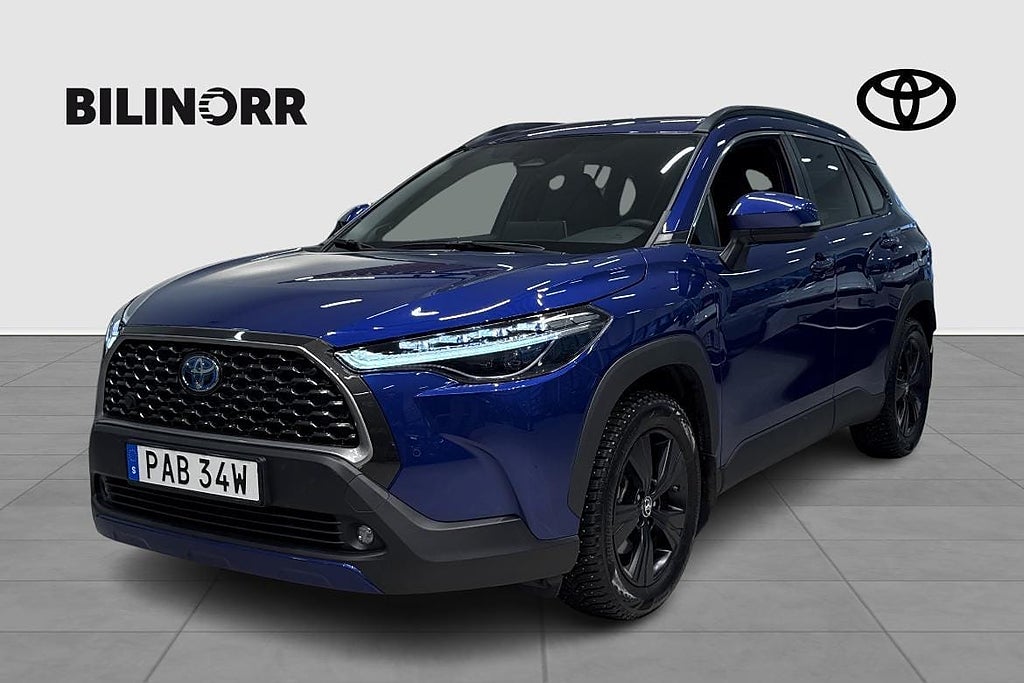 Toyota Corolla Cross Hybrid AWD-i 2,0 EXECUTIVE SKINNKLÄ