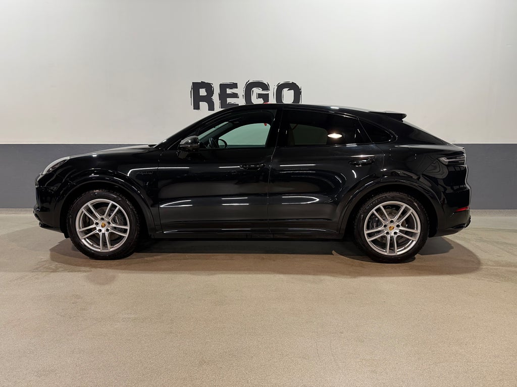 Porsche Cayenne E-Hybrid Coupé 462hk