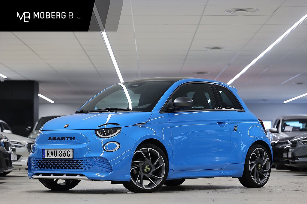 Abarth 500e 155hk *Kampanj!* Scorpionissma Alcantara JBL Pano