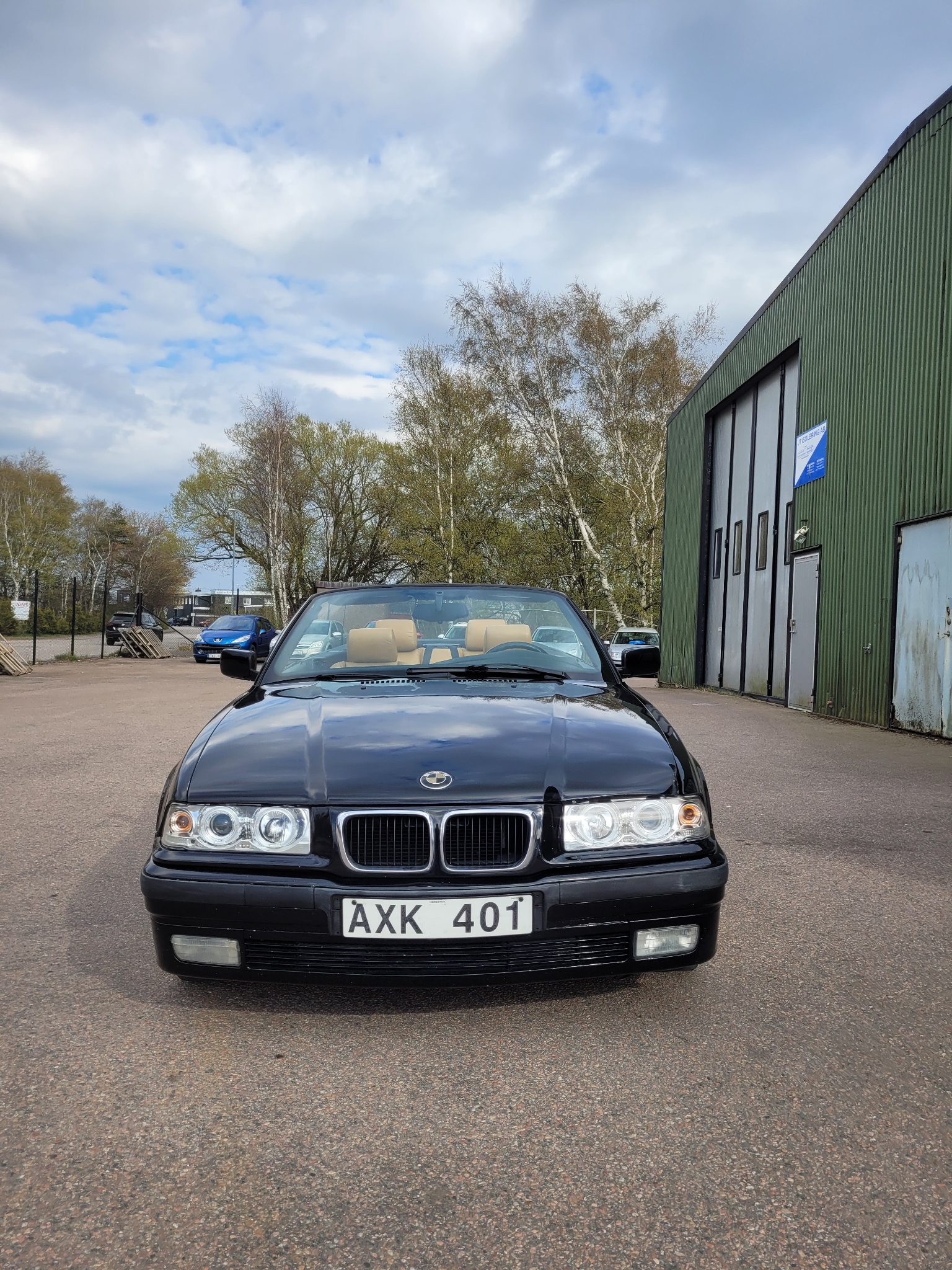 BMW 320 i Convertible 150hk 1996, photo 4/10