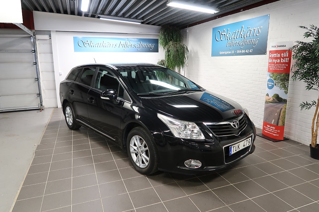 Toyota Avensis Kombi 2.0 Business Kamera / Drag