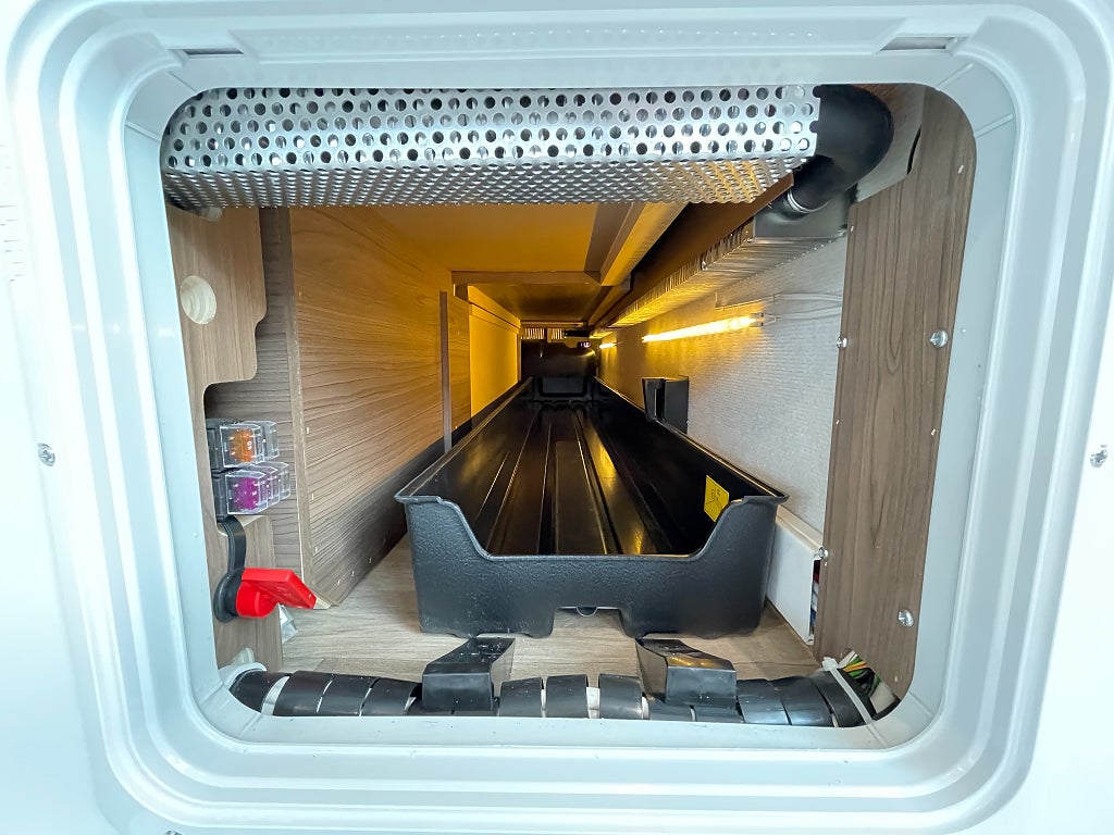 Kabe Imperial 740 CTDL KS / Cinderella / ALDE /  Läder / Lyxvagn / Al - Kabe