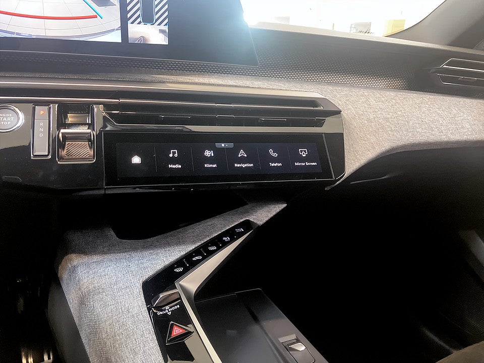 Bild på Peugeot E-3008 GT 214hk Aut KAMPANJRÄNTA 3,99%