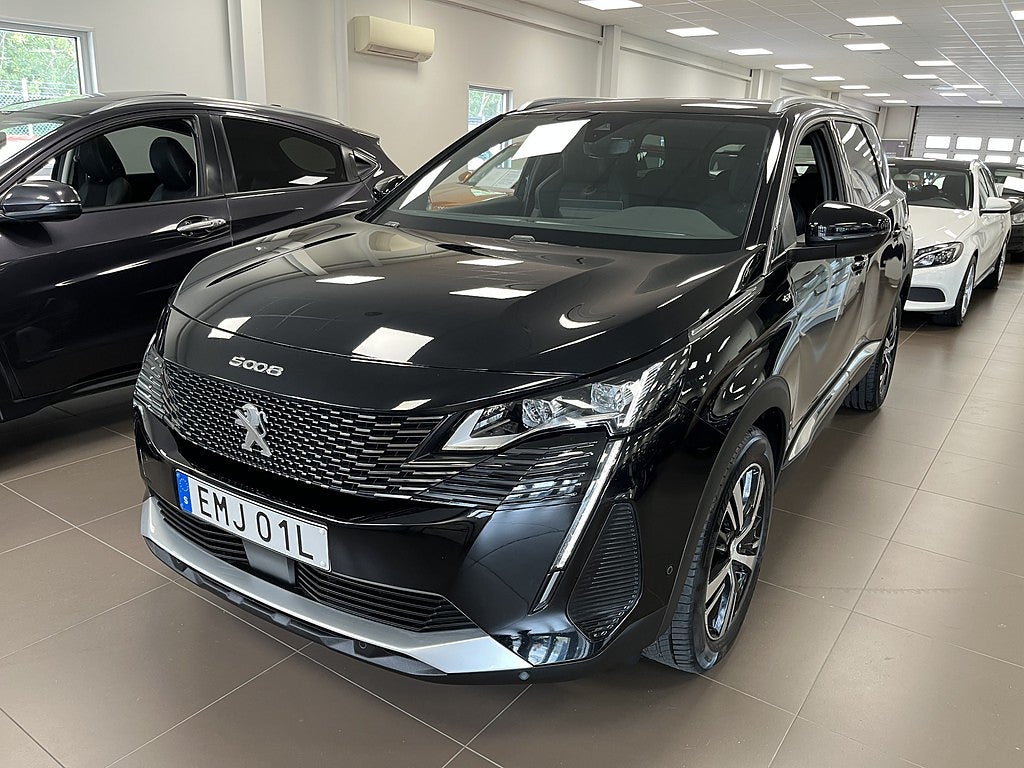 Peugeot 5008 1.2 PureTech GT 131hk 7-sits 360 Kam Adaptiv Navi Carpl