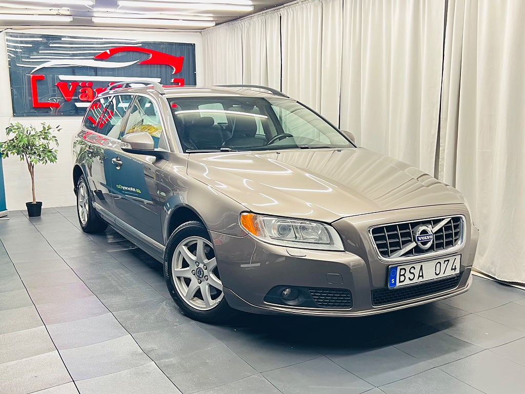 Volvo V70 2.4D Geartronic D5 Momentum Värmare Euro 4