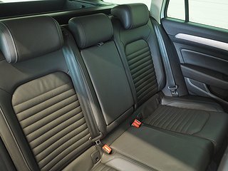 Kombi Volkswagen Passat 8 av 19