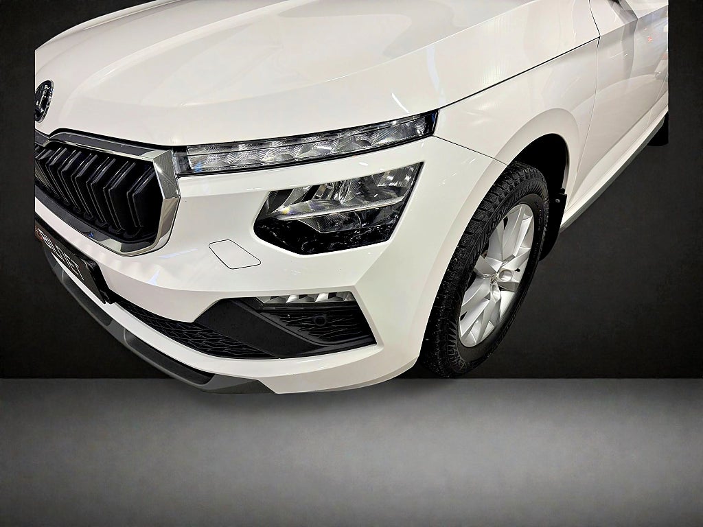 Skoda Kamiq 1.0 TSI Selection *3,99%* 17" Drag Kamera Moms ACC