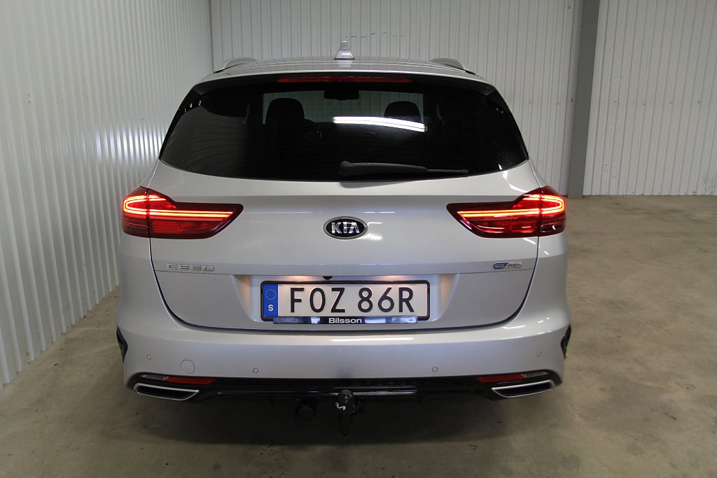 Kia Ceed Sportswagon Plug-in Hybrid ny ruta, full s-bok