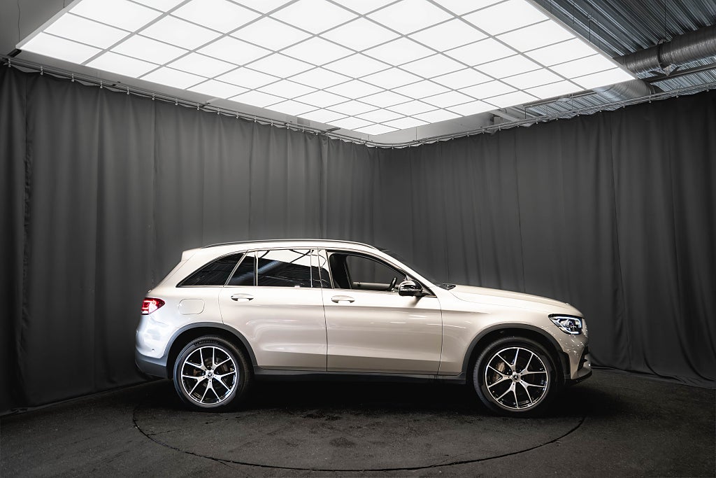 Mercedes-Benz GLC 300 de 4M AMG+ PANO 20'' DRAG 360° ELSTOLAR COCKPIT