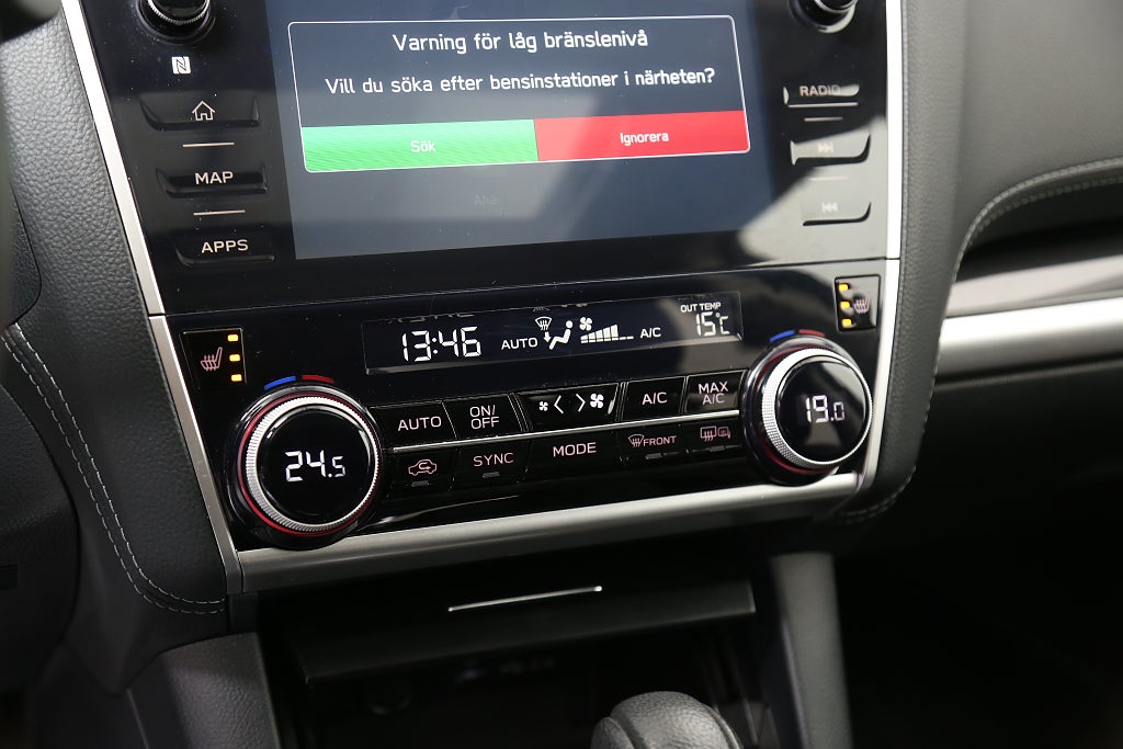 Subaru Outback 2,5i 175hk Summit AWD Taklucka H/K Skinn Drag 2019