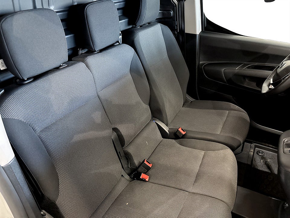 Bild på Peugeot Partner 1.5 BHDi 130hk Aut B-KAMERA CARPLAY