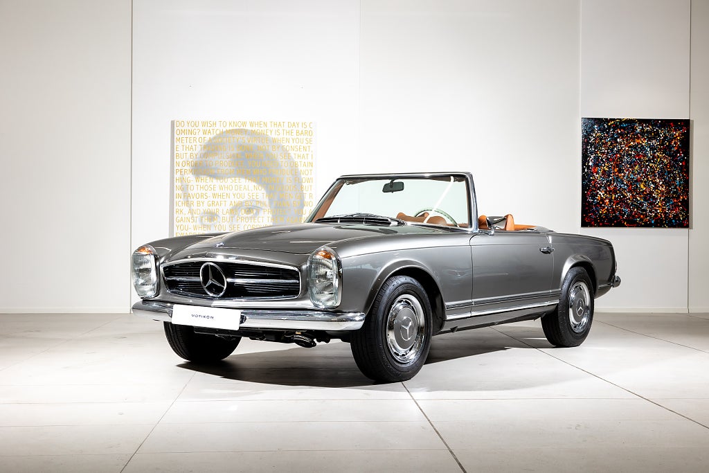 Mercedes-Benz SL 280 Pagoda - New Restoration