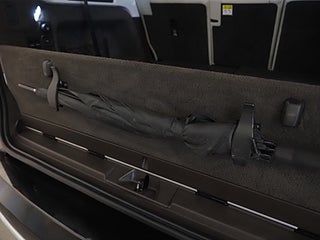 SUV Land Rover Discovery 11 av 31