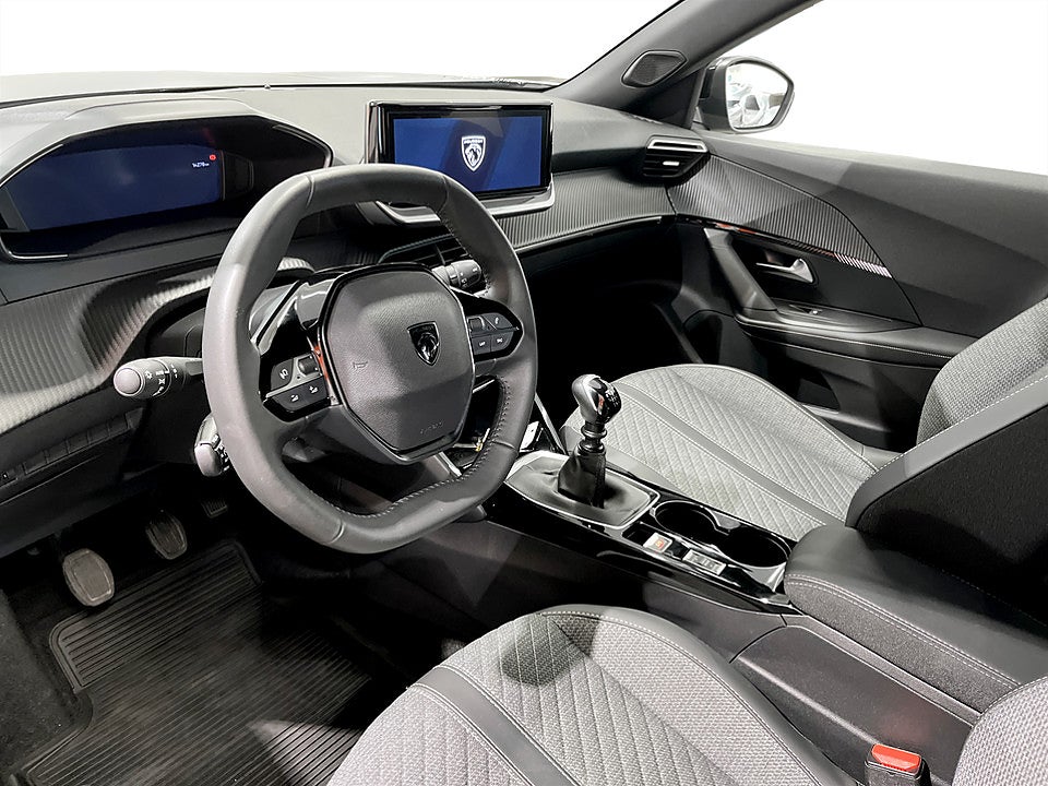 Bild på Peugeot 2008 Allure 1.2 PT 130hk CARPLAY P-SENSORER