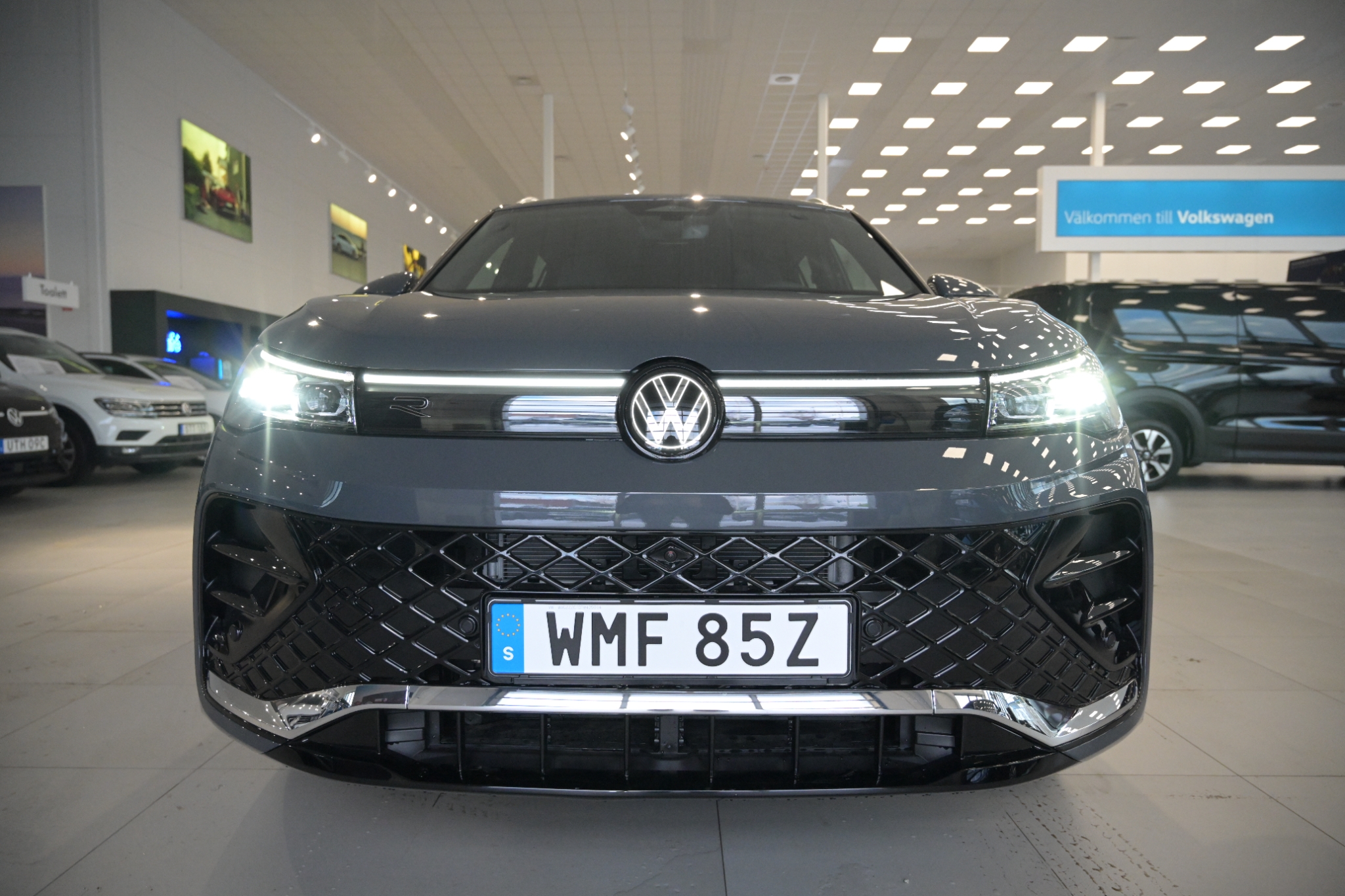 Volkswagen Tiguan eHybrid R-Line SWE 2026, bild 3/10