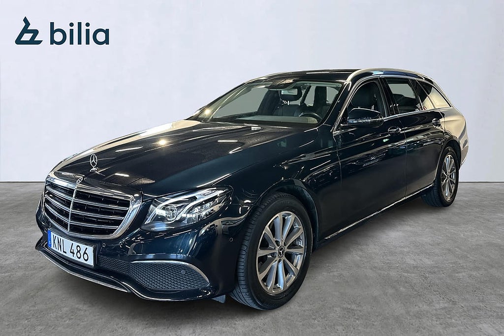 Mercedes-Benz E220d 4MATIC Exclusive Dragkrok Kamera Navigation