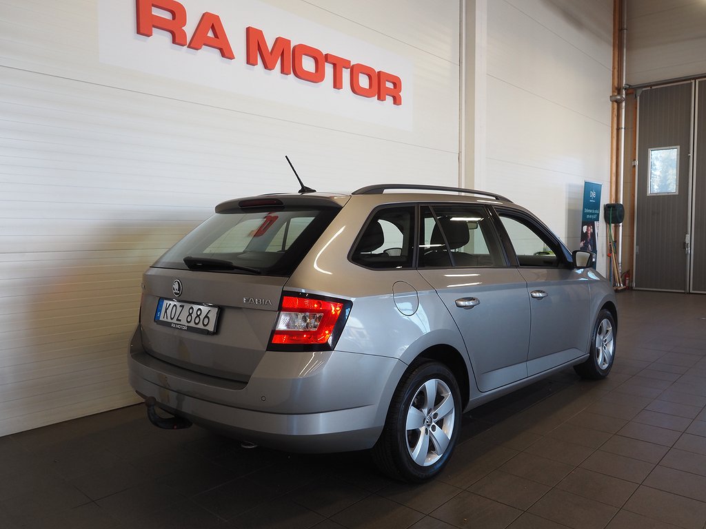 Skoda Fabia Kombi 1.0 TSI 95hk Style Dragkrok Motorvärmare 2018