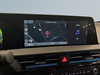 Kia EV6 GT AWD 585 hk S&Vhjul/Taklucka/360/Meridian/HuD/Ambient – bild 11