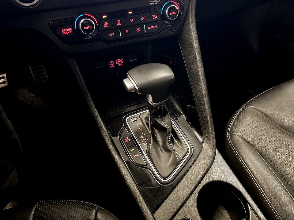 Bild på Kia Niro Advance Plus PHEV 141hk Aut B-KAMERA ELSTOL