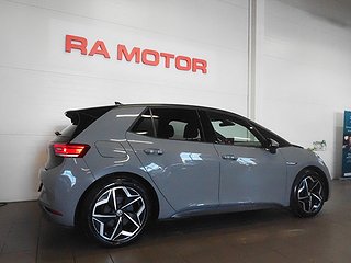 Halvkombi Volkswagen ID.3 6 av 21
