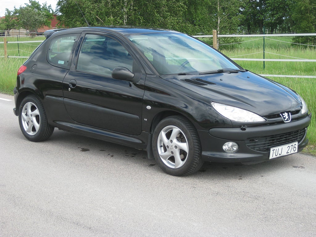 Peugeot 206 3-dörrar 1.6 XS Euro 3 nyserv med kamrem